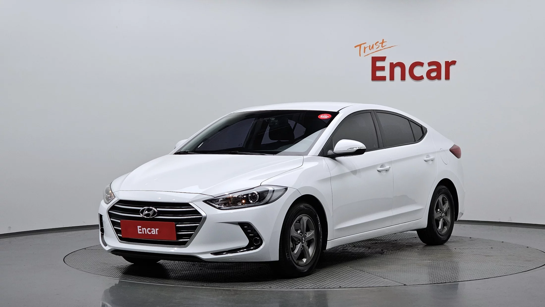 Hyundai Avante (Хендай Элантра) 1.6 Gdi Smart 1.6 GDI Smart 2015