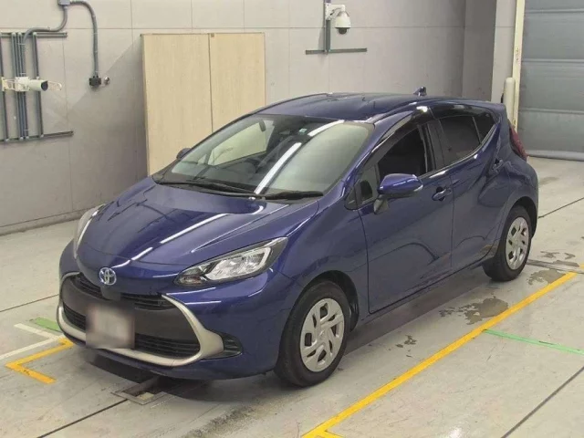 Toyota Aqua Лот № 30521 2022