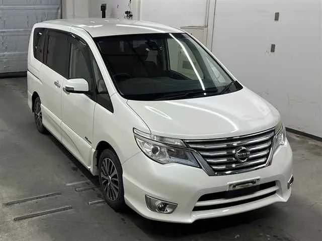 Nissan Serena Лот № 90013 2014