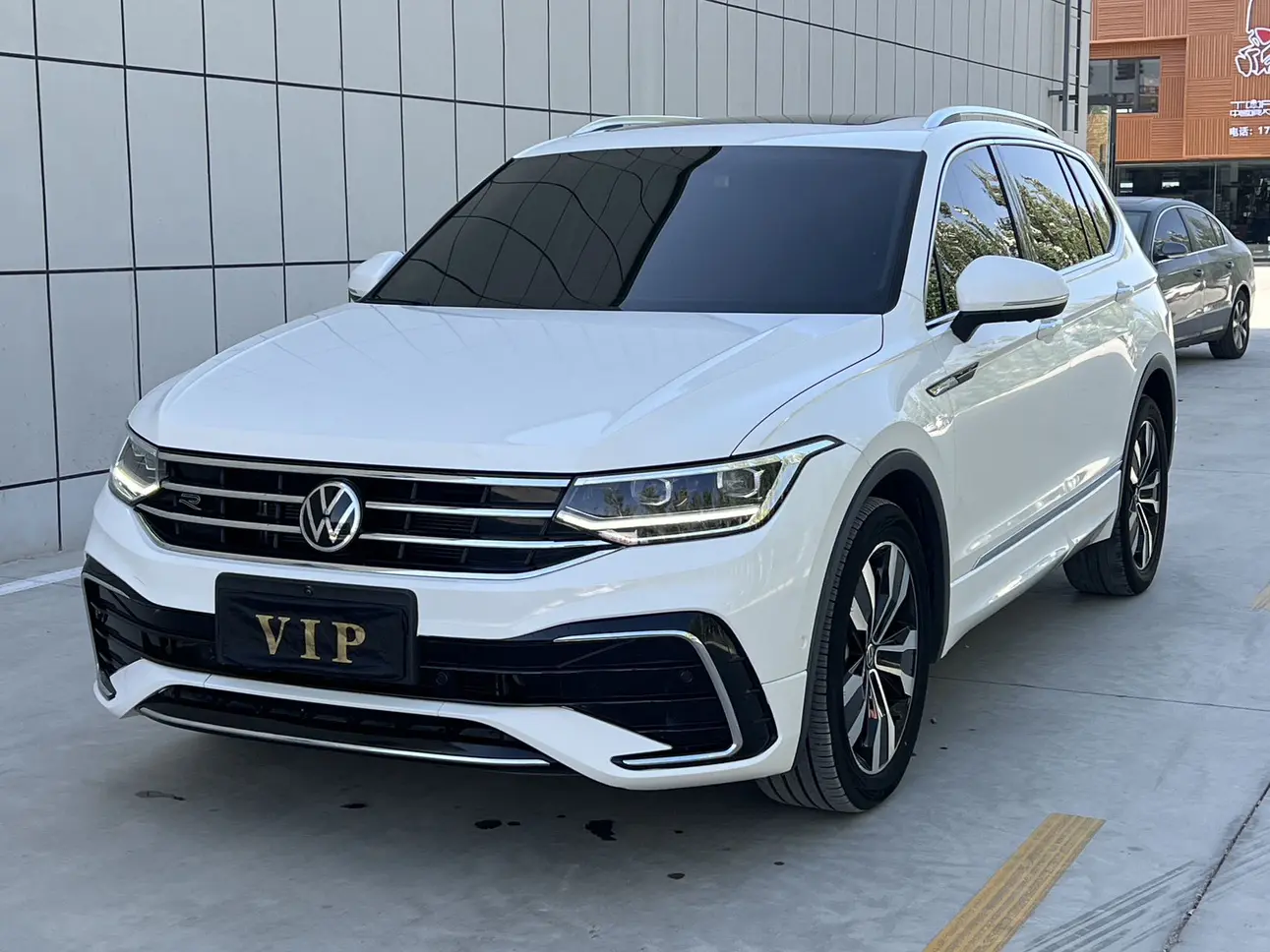 Volkswagen Tiguan L №20379861 2023