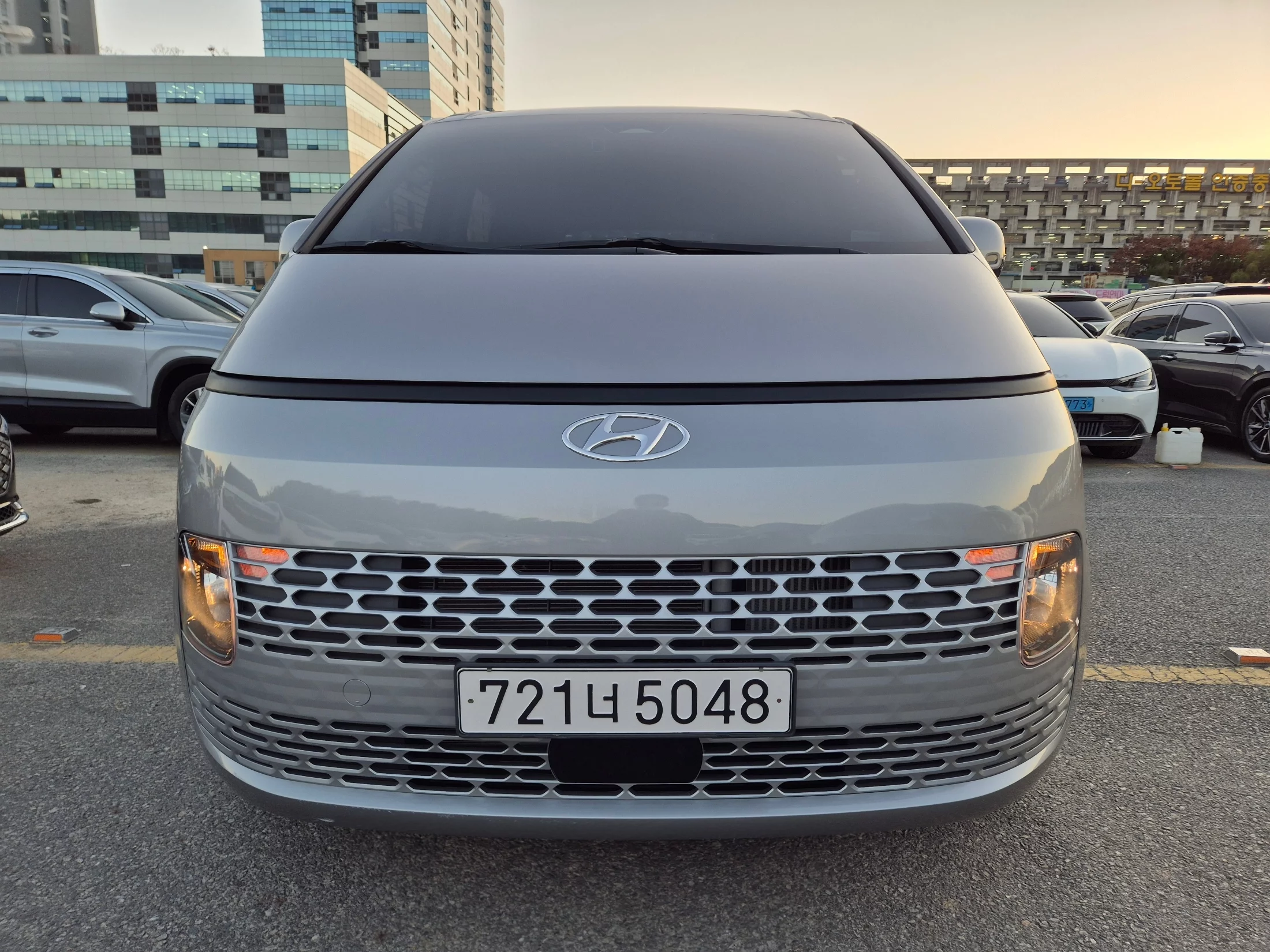 Hyundai Staria 2023