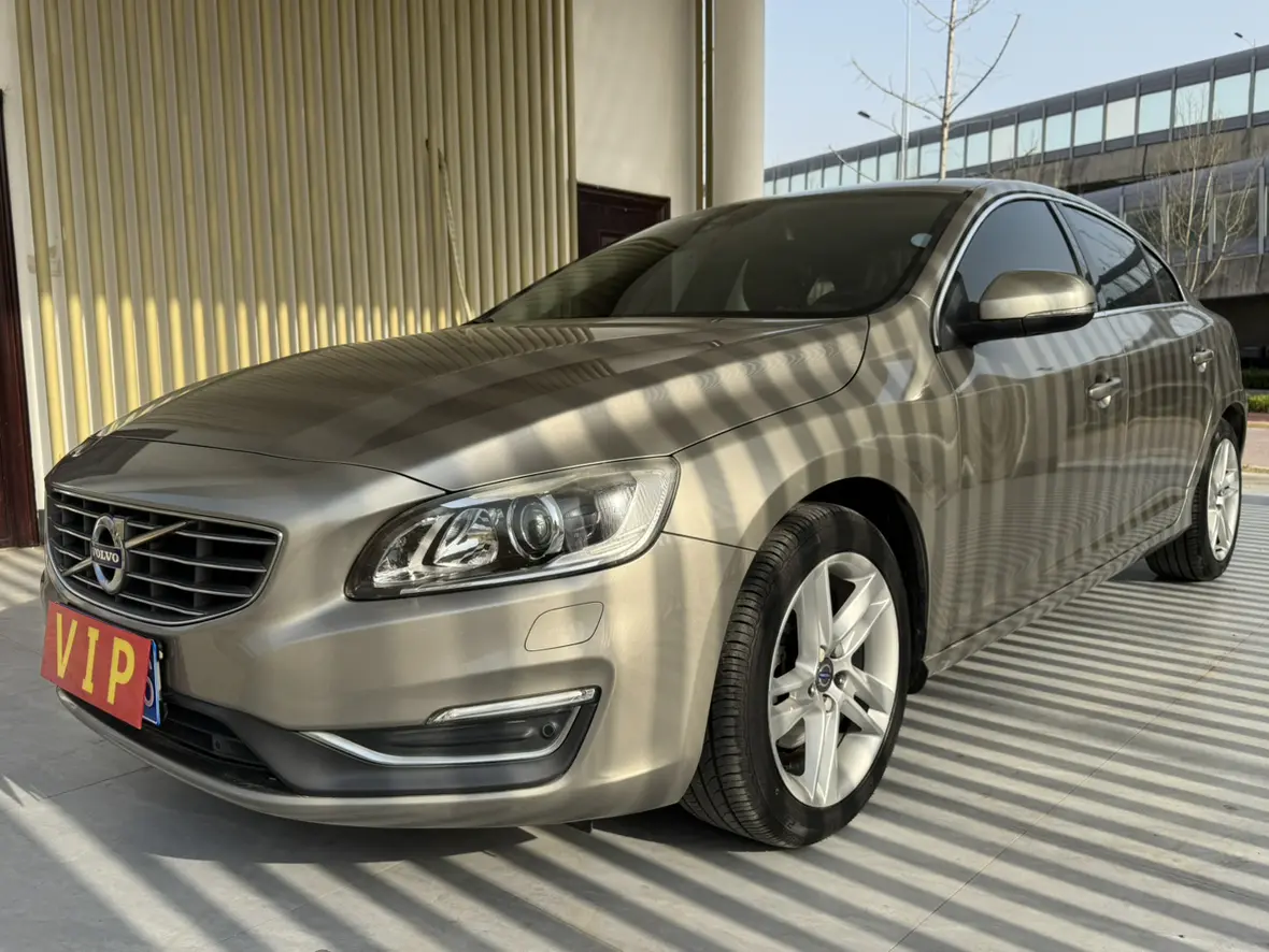 Volvo S60 №18597594 2016