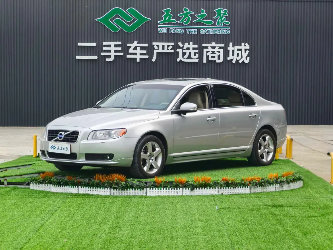 Volvo S80L №20406005 2012