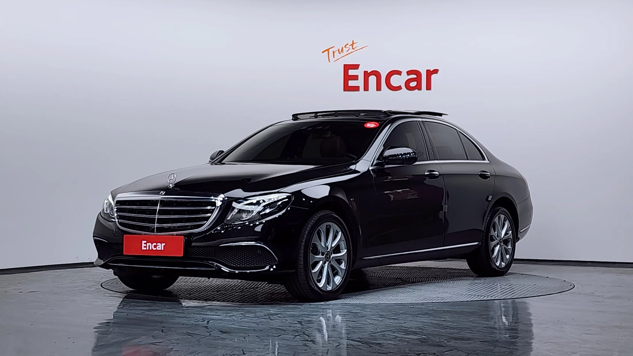 Mercedes-Benz E-Класс 2019