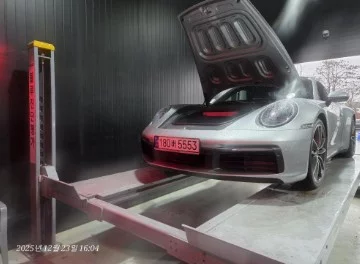 Porsche 911 VIII (992)