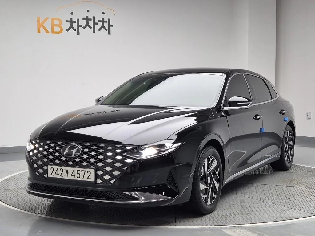 Hyundai Grandeur 2022