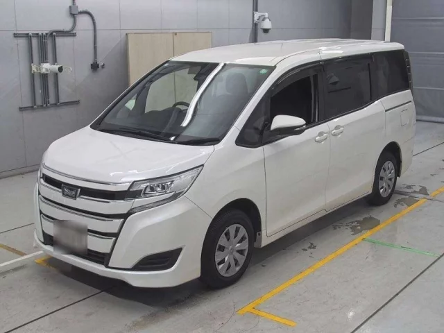 Toyota Noah III (R80) Рестайлинг