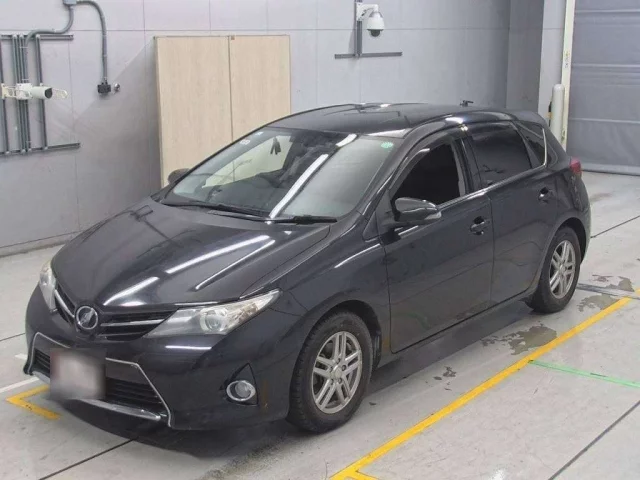 Toyota Auris II