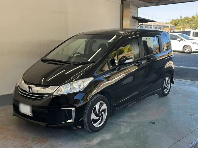 Honda Freed Лот № 2015