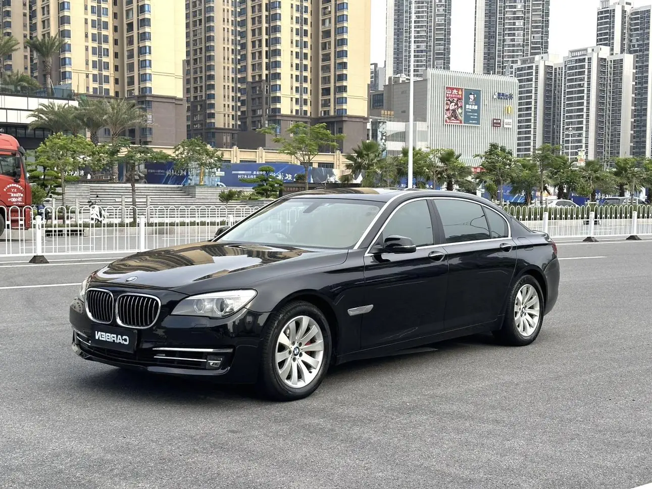BMW 7 серии V (F01/F02/F04) Рестайлинг