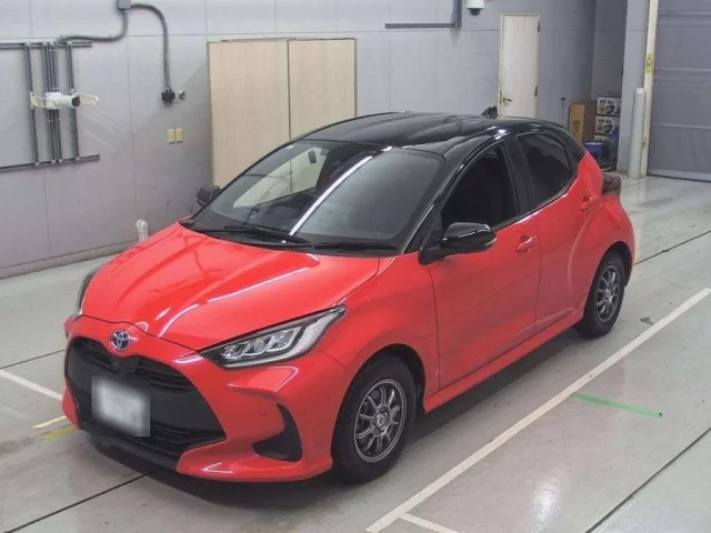Toyota Yaris Лот № 30223 2021