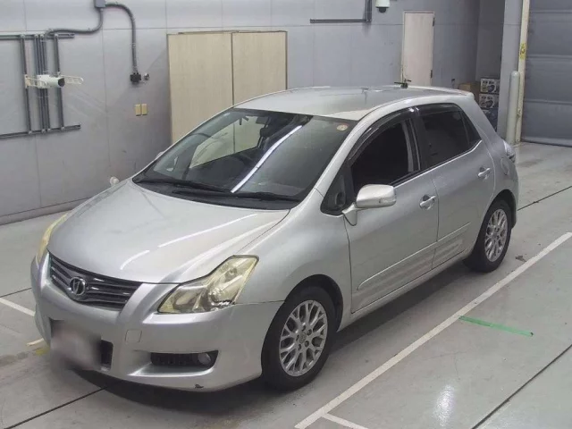 Toyota Blade I (E150)