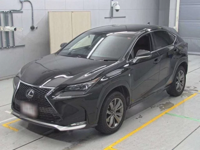 Lexus NX I