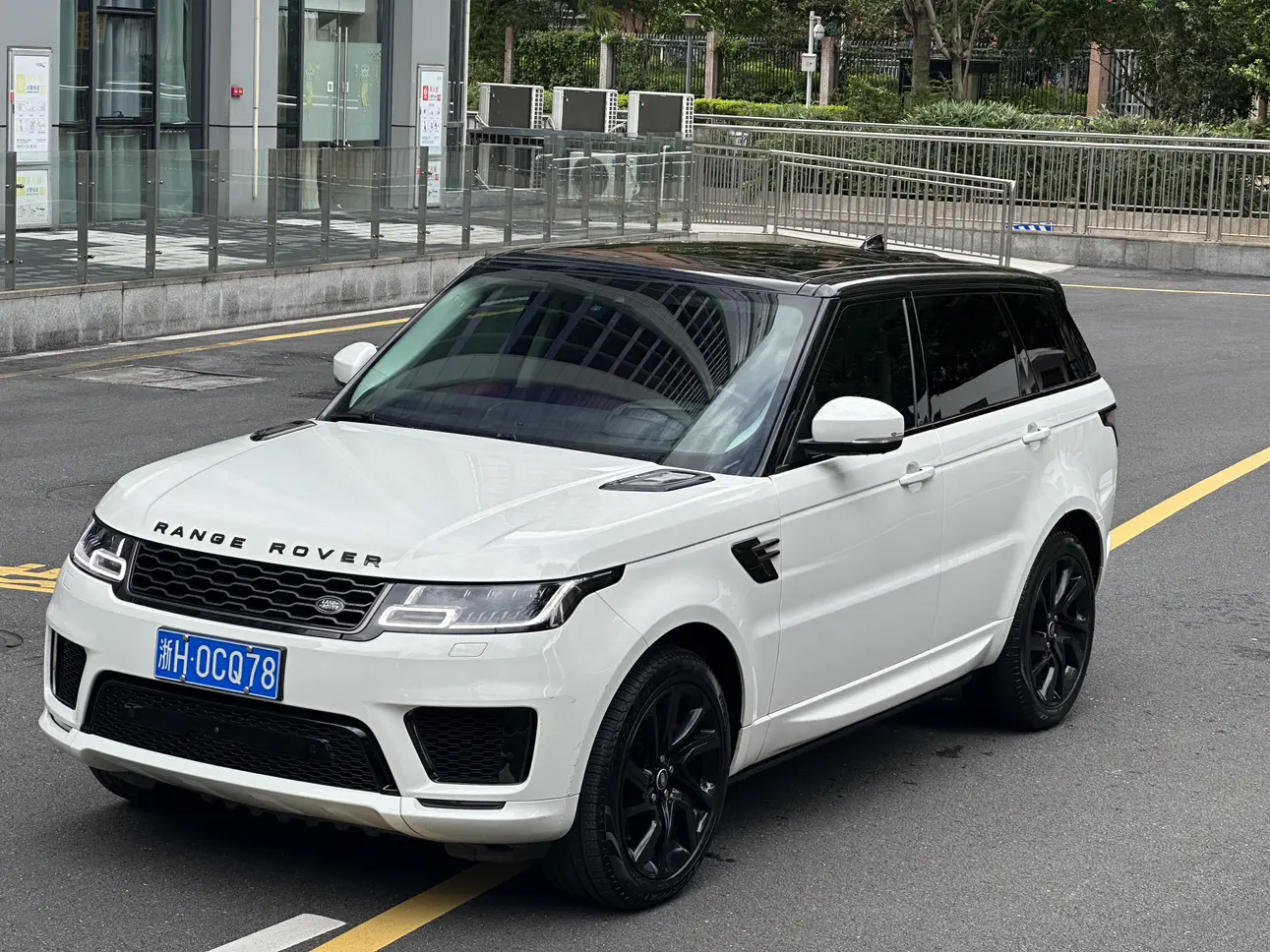 Land Rover Range Rover Sport №20447937 2020