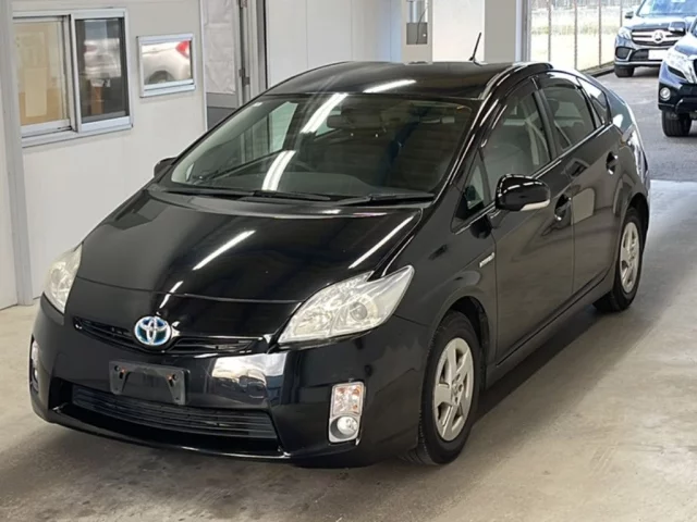Toyota Prius Лот № 2010