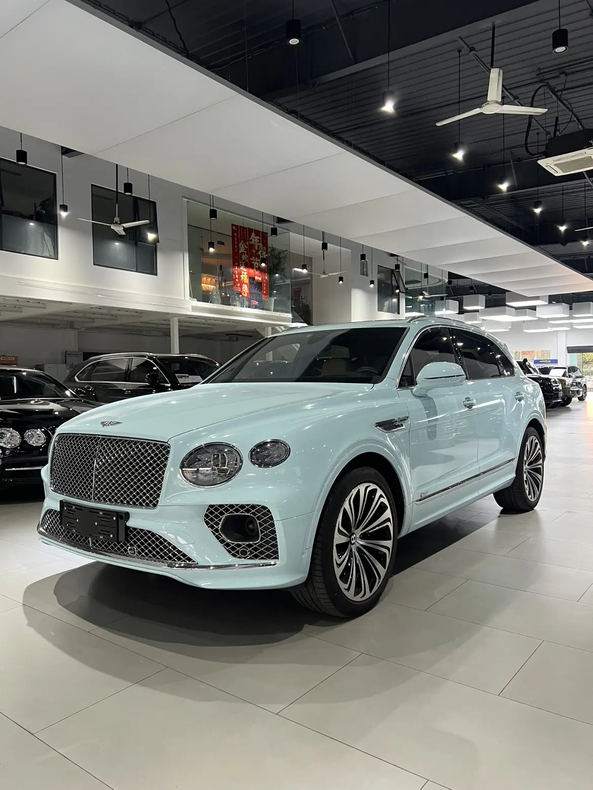 Bentley Bentayga I Рестайлинг