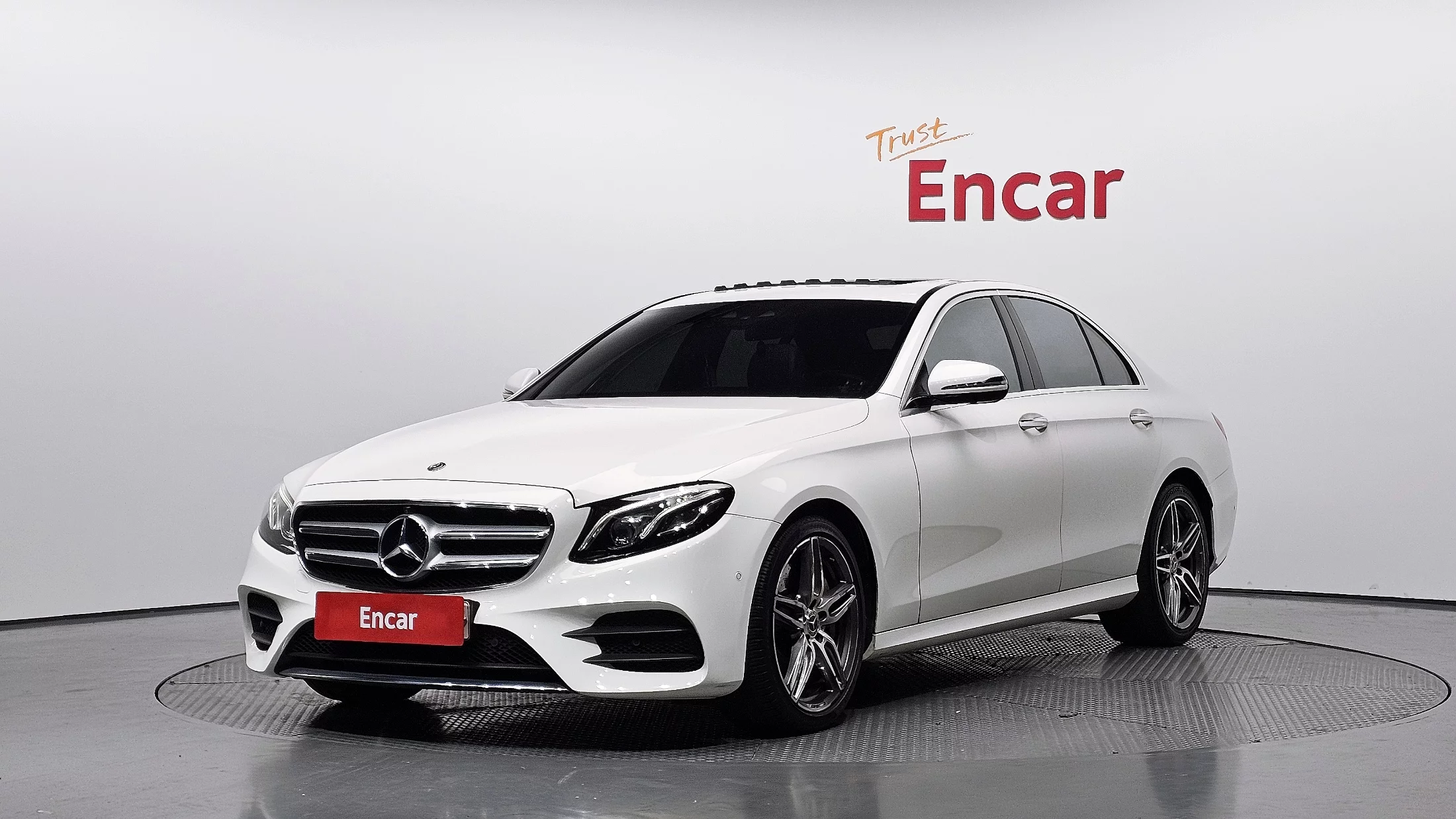 Mercedes-Benz E-Class E300 Amg Line E300 AMG Line 2018