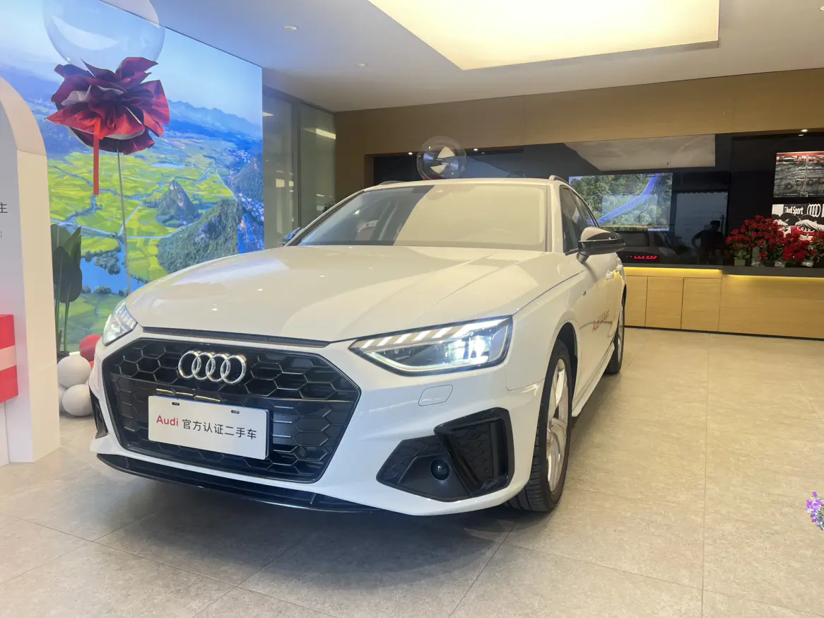 Audi A4 V (B9) Рестайлинг