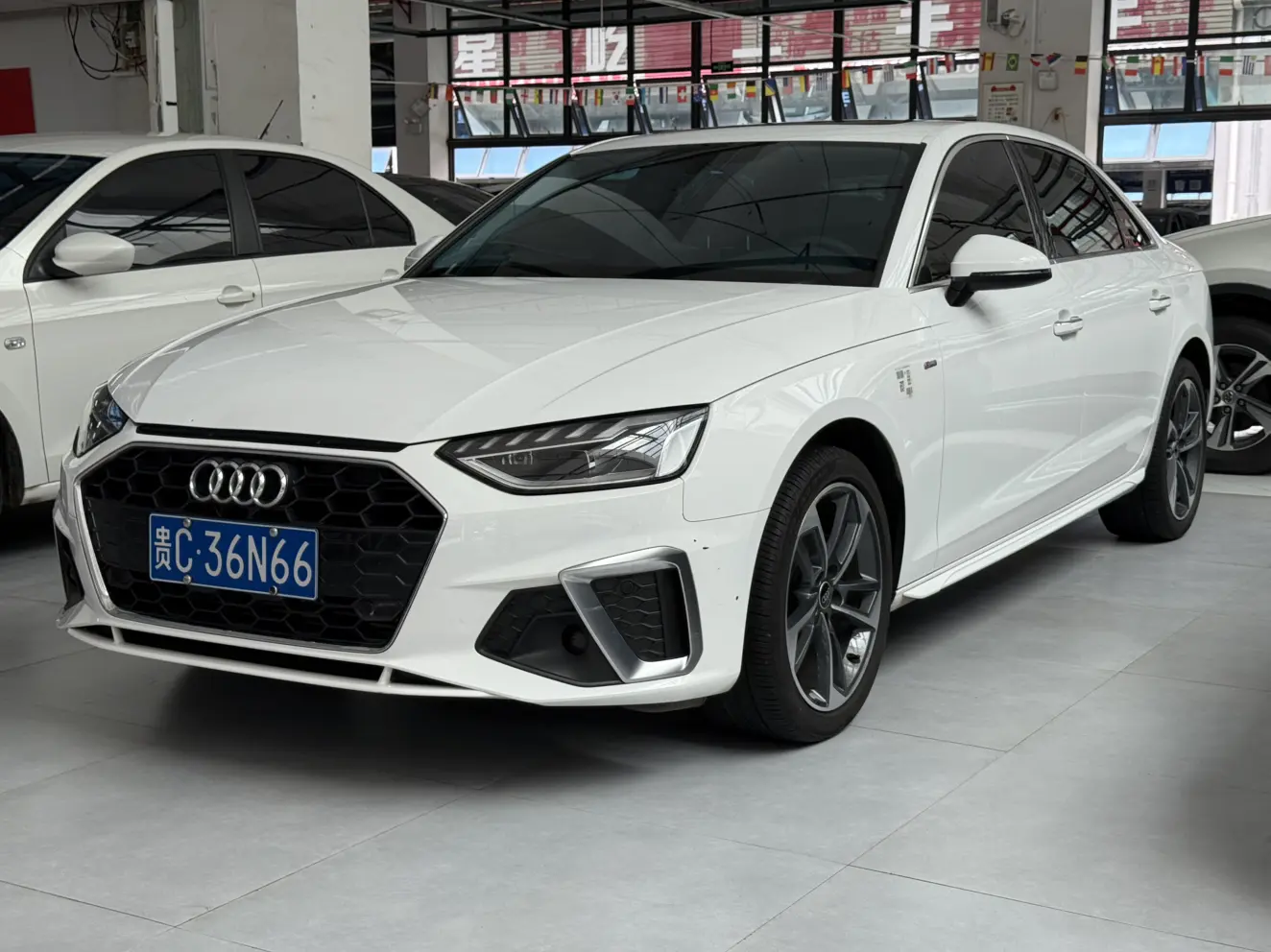 Audi A4 V (B9) Рестайлинг