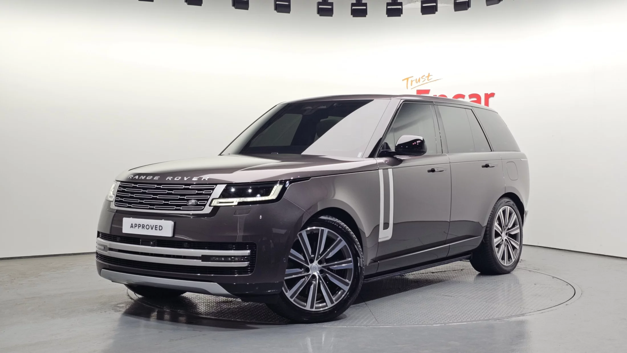 Land Rover Range Rover 2024