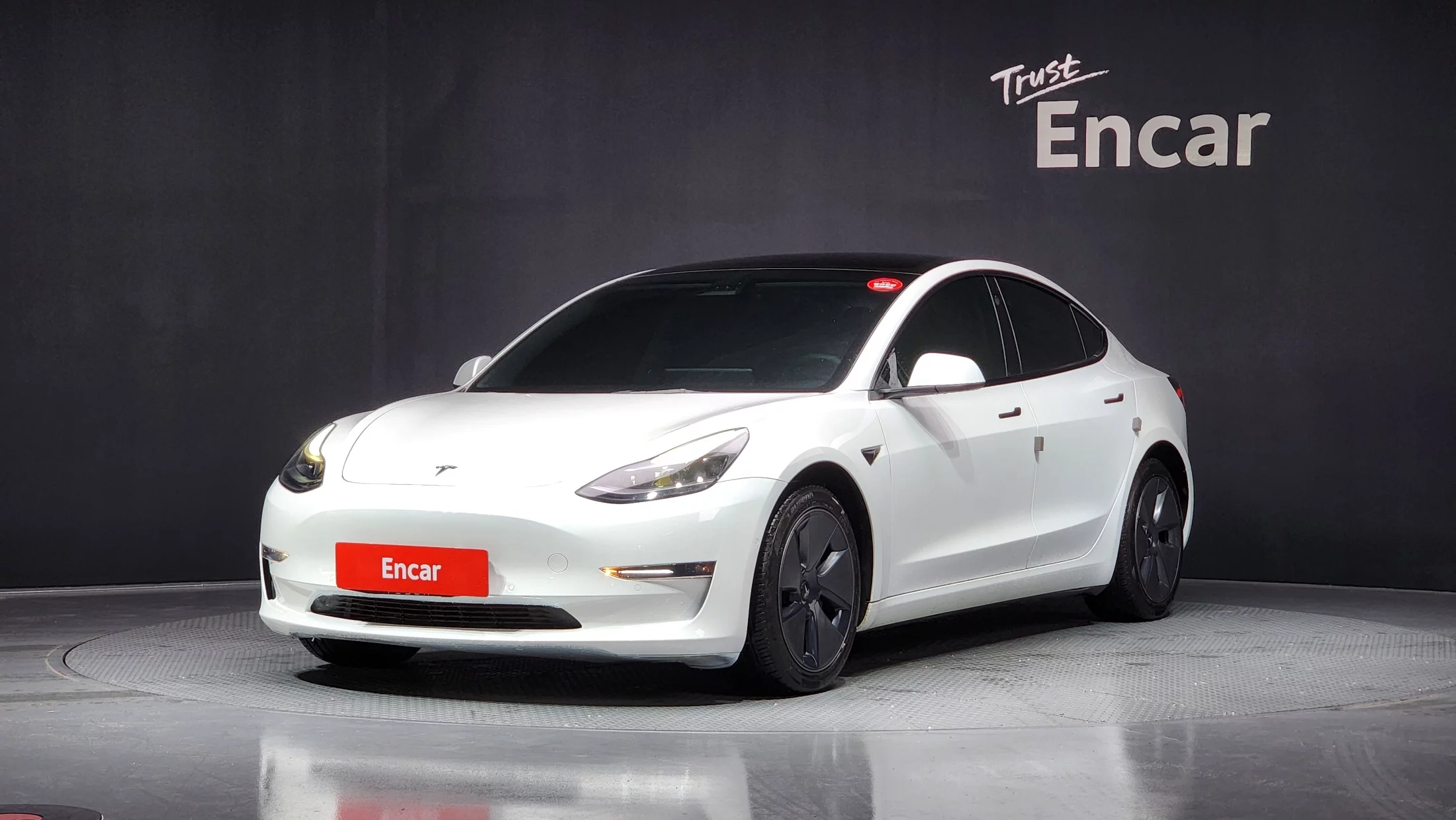 Tesla Model 3 I