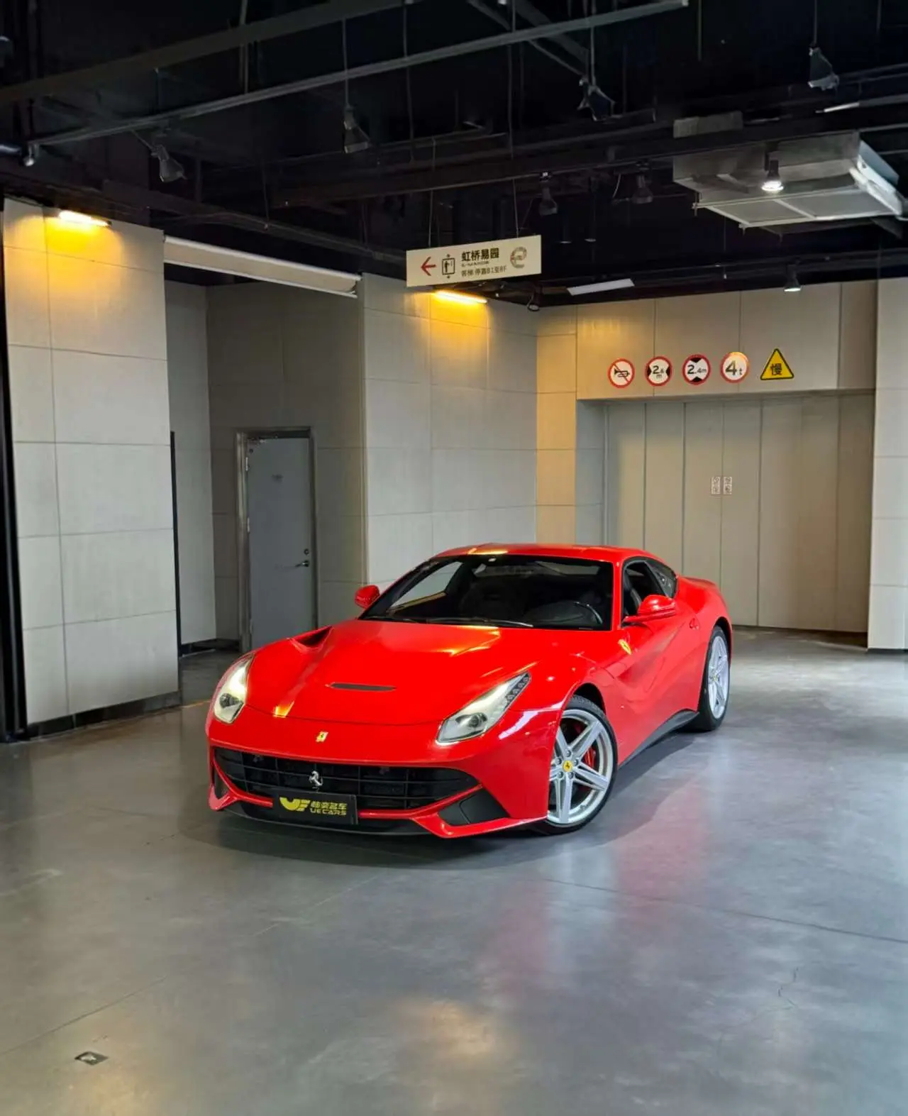 Ferrari F12