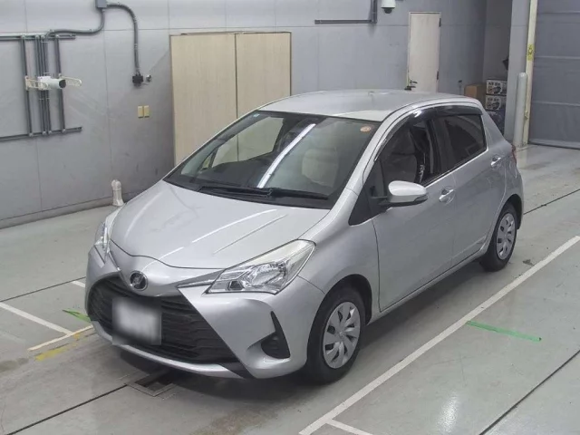 Toyota Vitz III (XP130) Рестайлинг