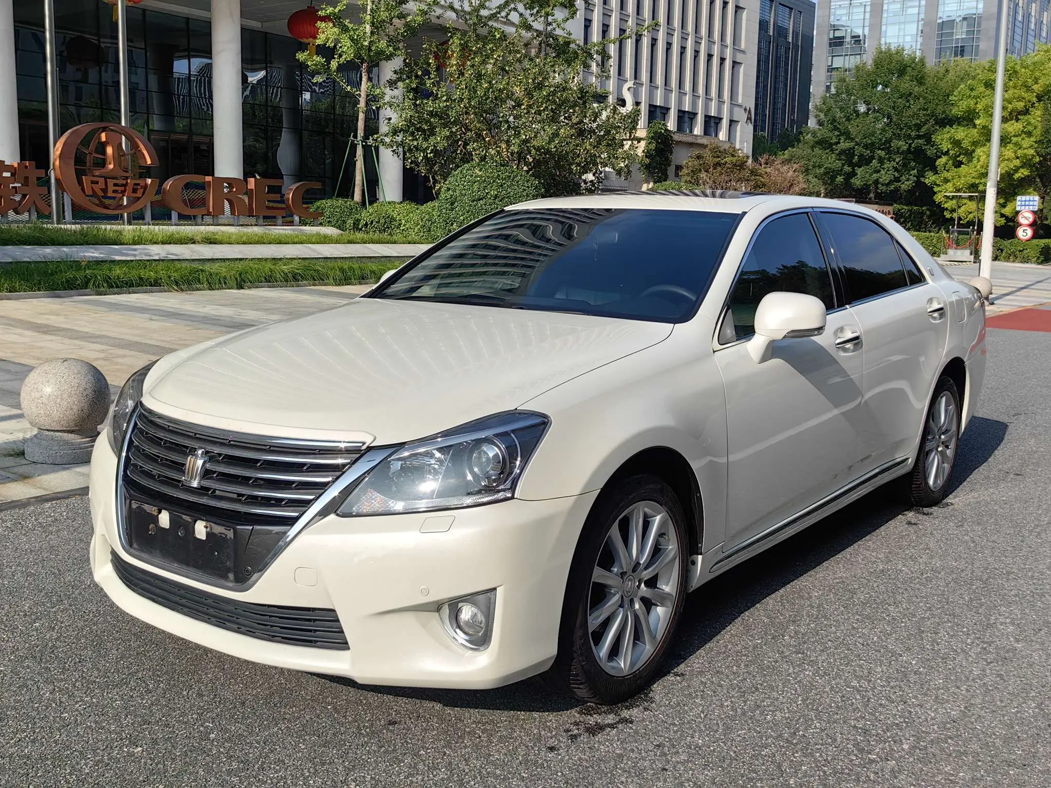 Toyota Crown XIV (S210)