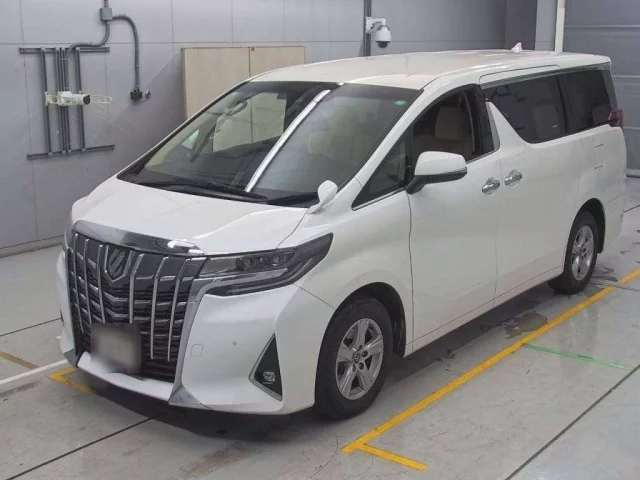 Toyota Alphard Лот № 30115 2018