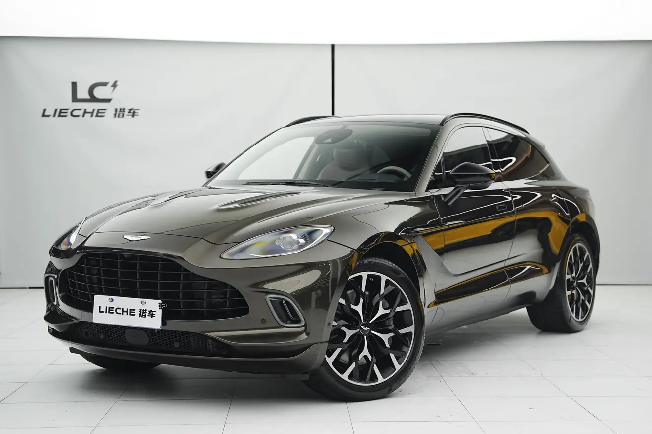Aston Martin DBX I