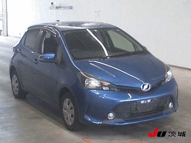 Toyota Vitz Лот № 2015