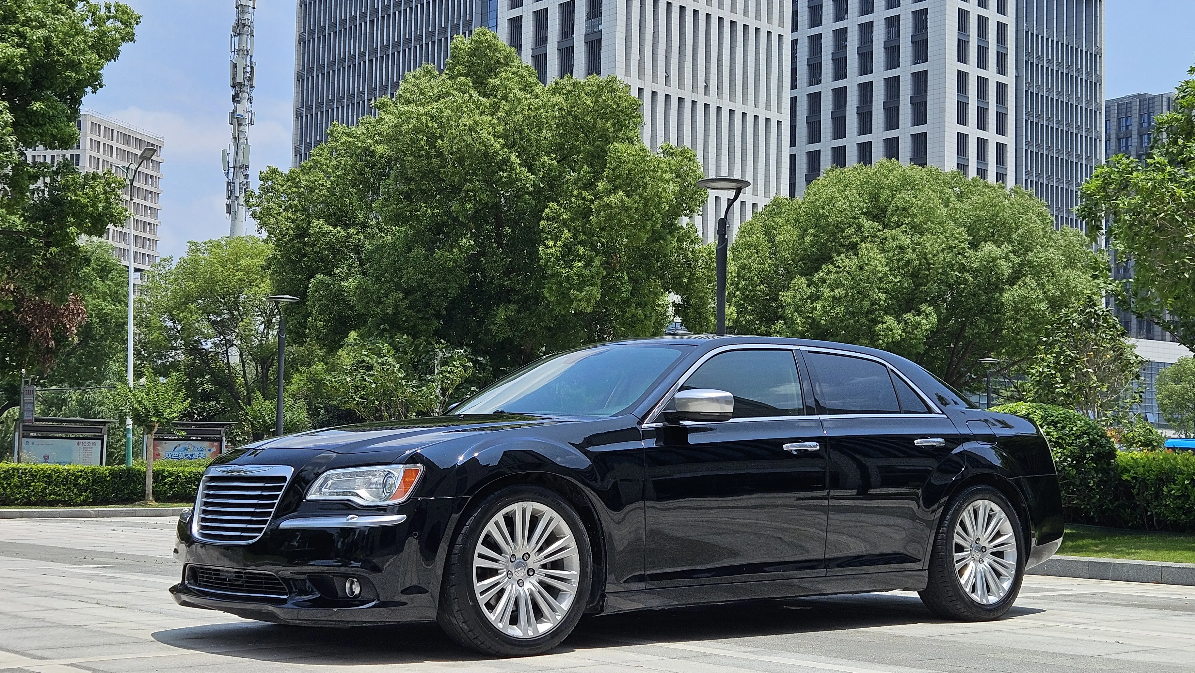 Chrysler 300
