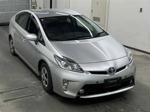 Toyota Prius Лот № 15195 2013