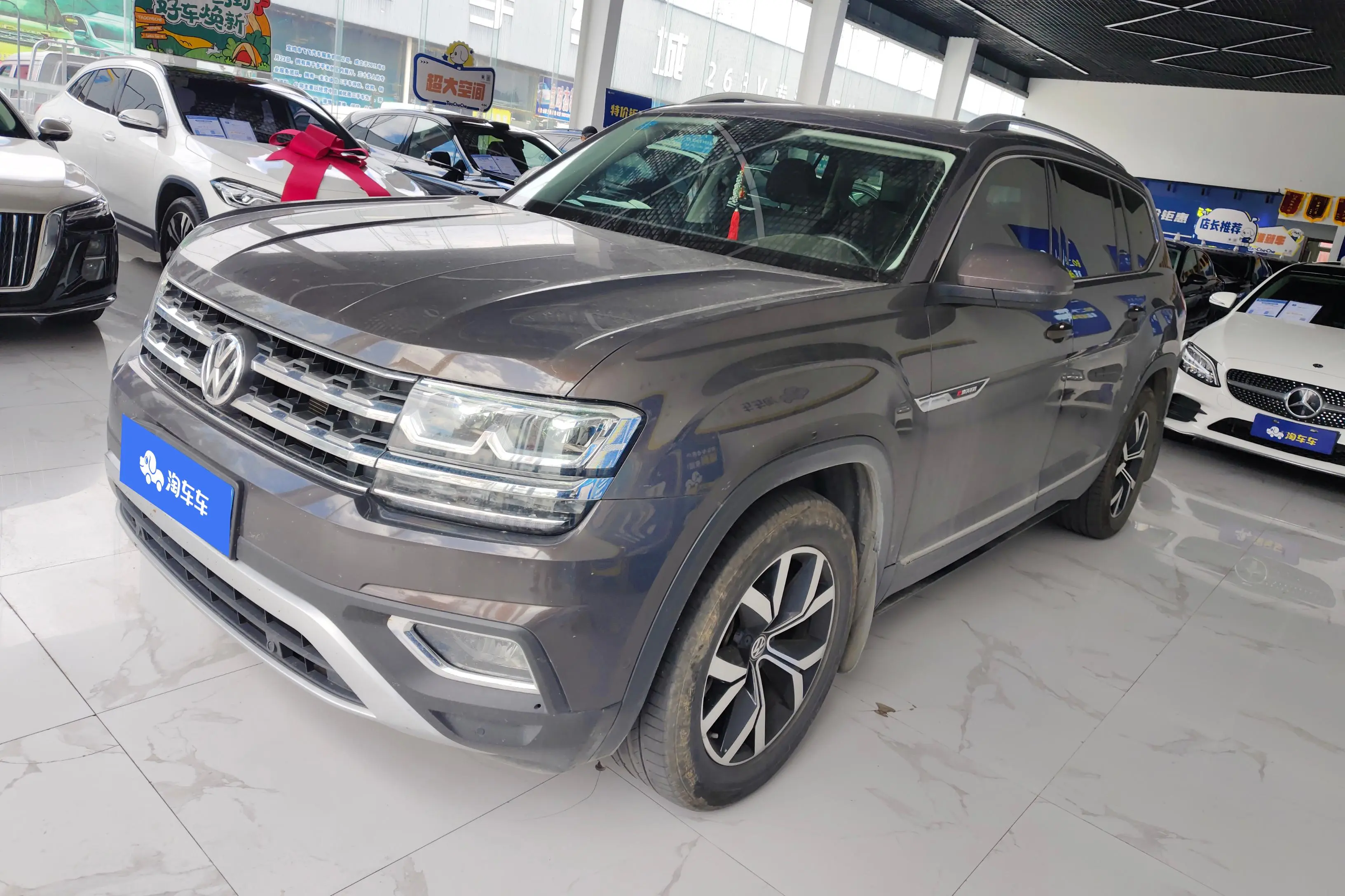 Volkswagen Teramont I