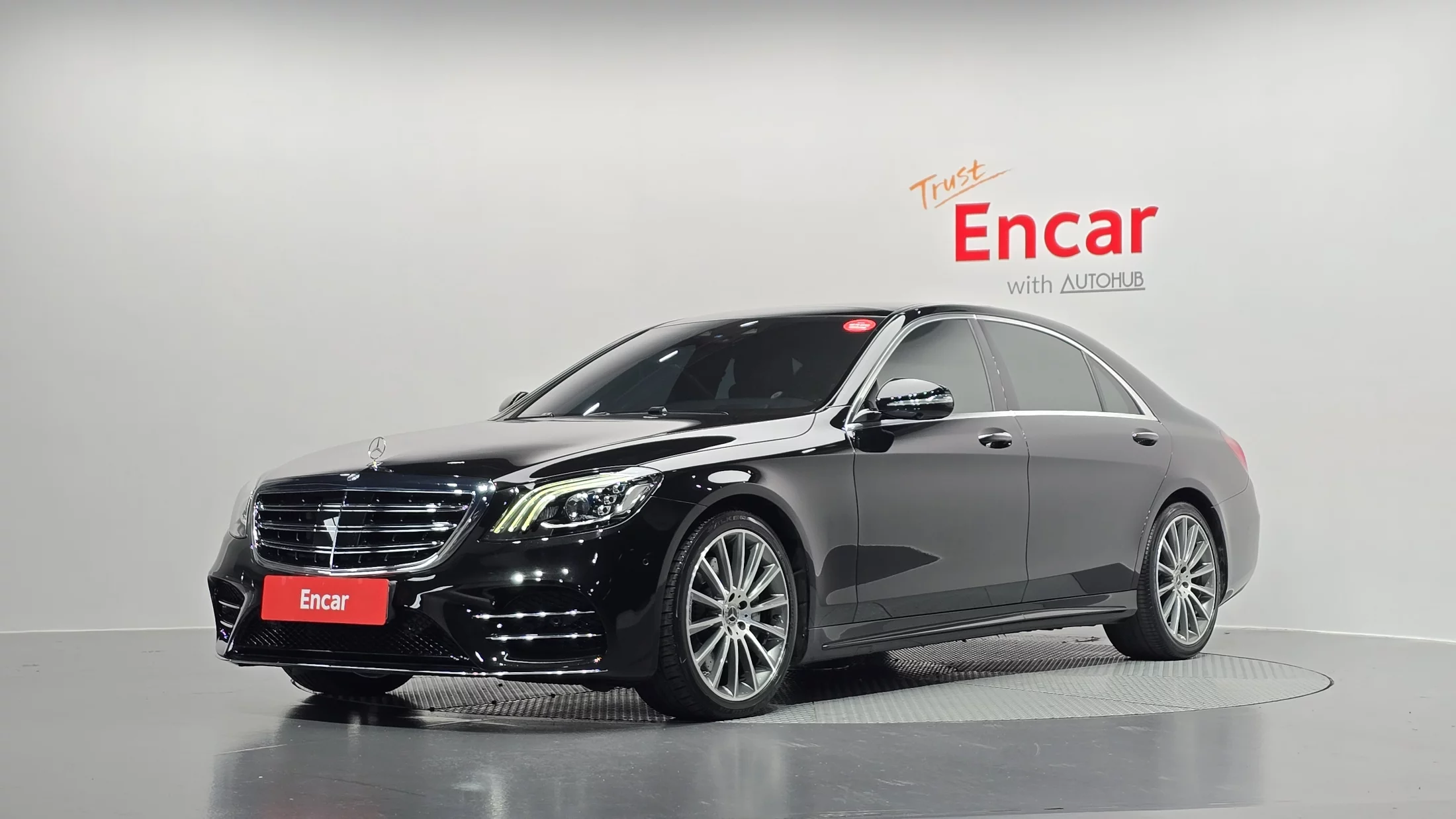 Mercedes-Benz S-Класс 2020