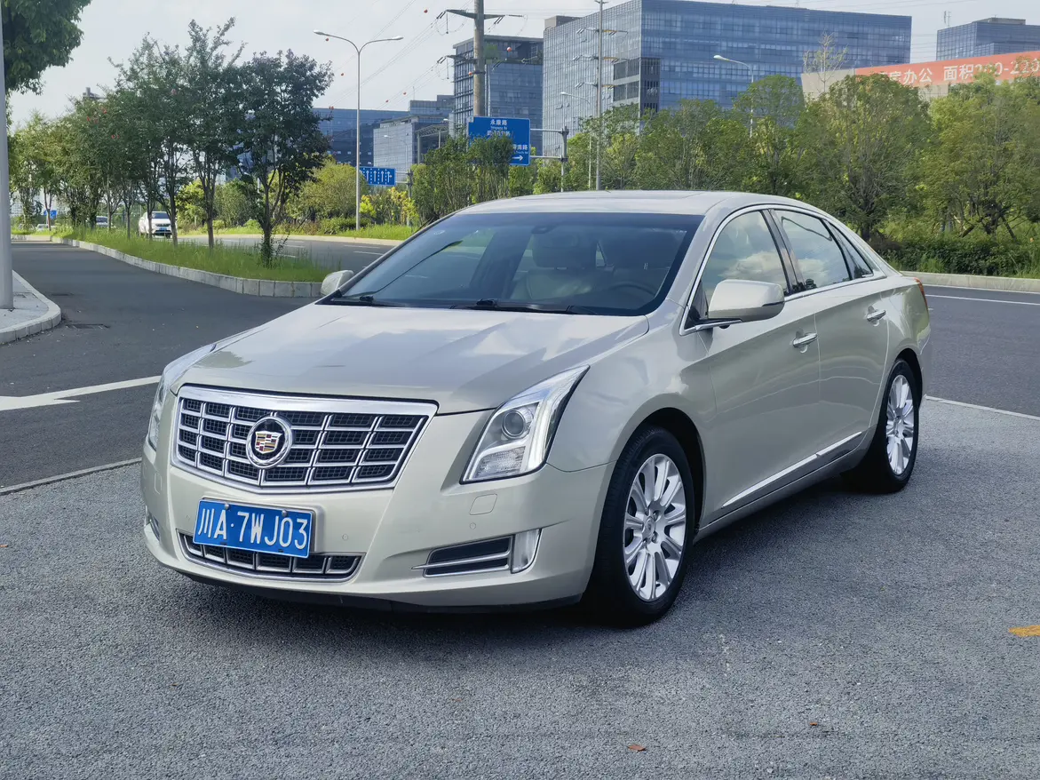 Cadillac XTS I