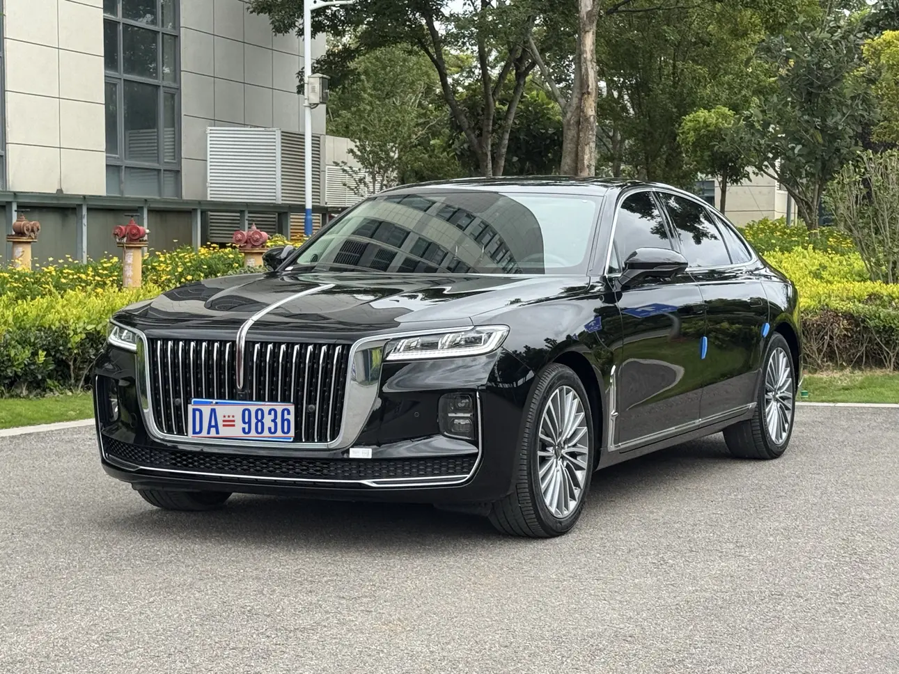 Hongqi H9 I