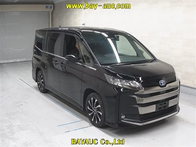 Toyota Noah IV (R90)
