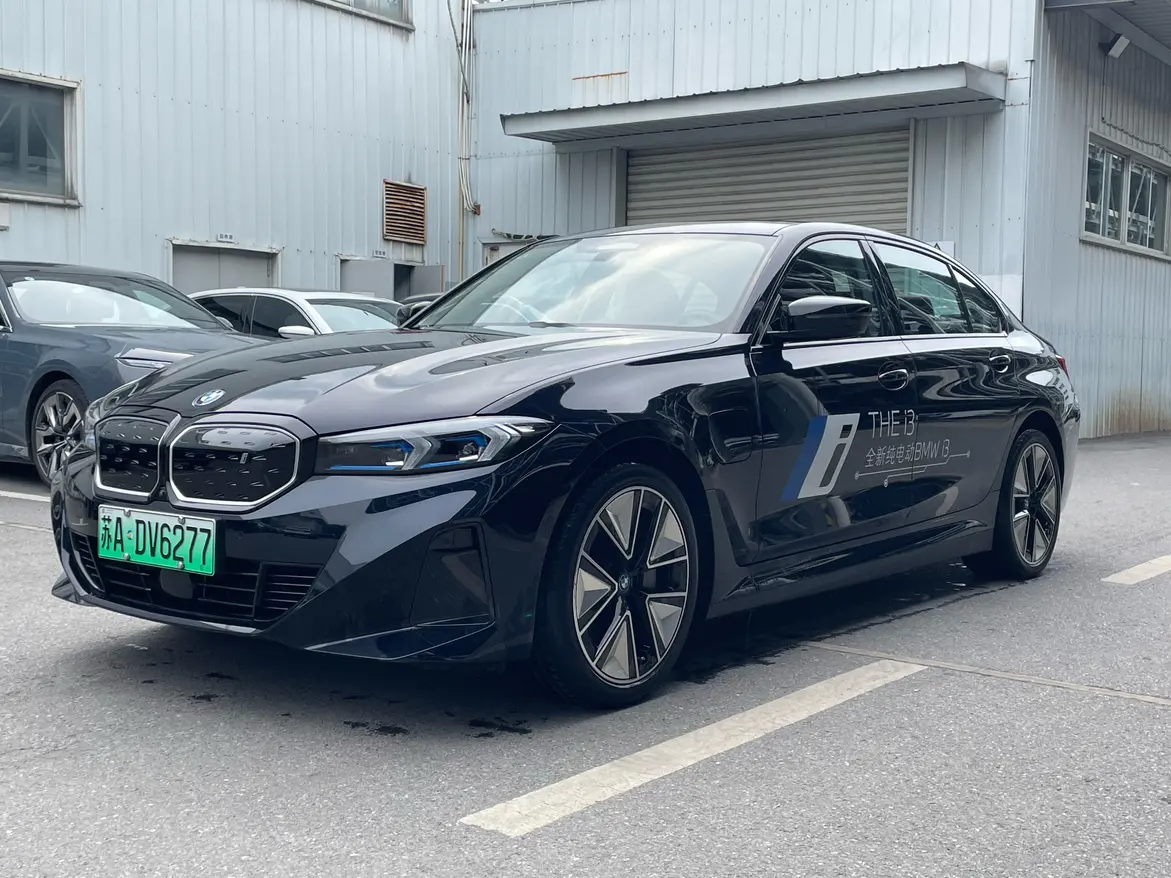 BMW i3 I (G28)