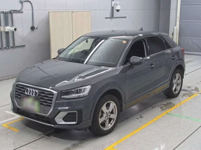 Audi Q2 I