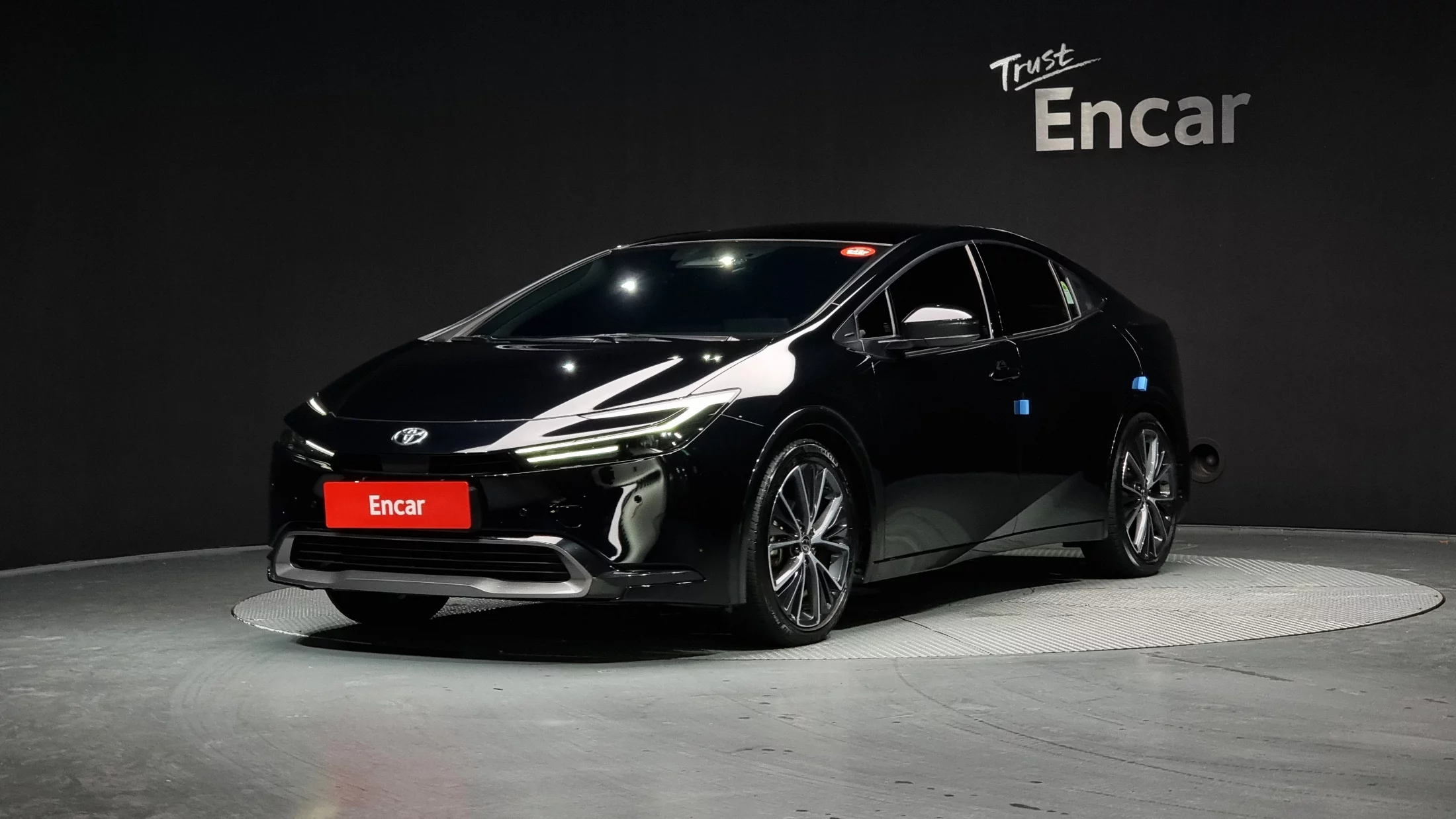 Toyota Prius IV (XW50)