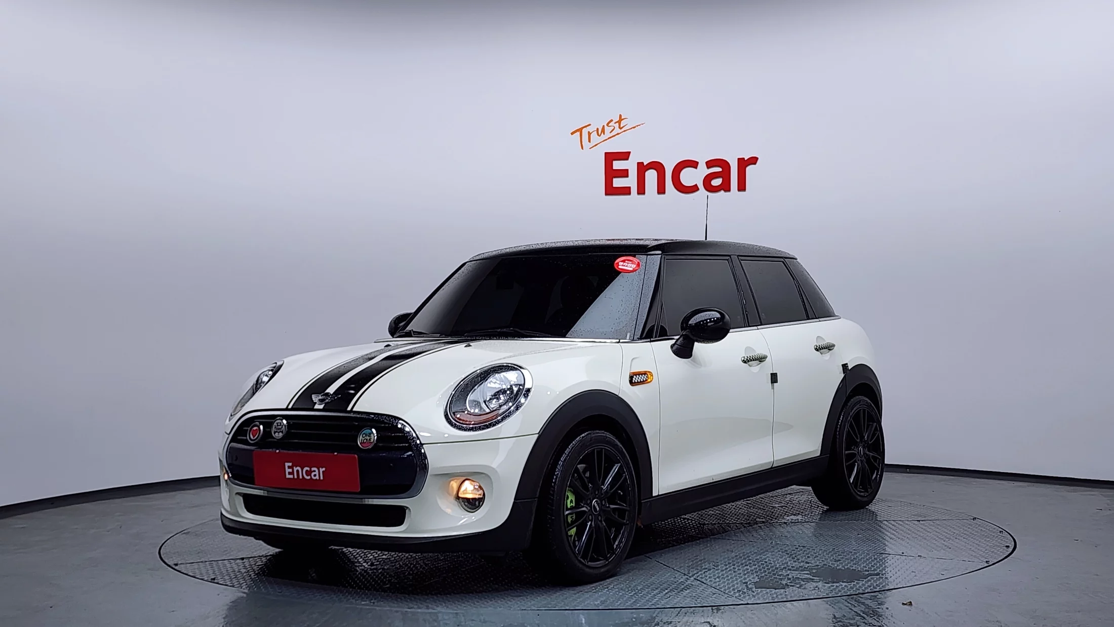 Mini Hatch III (F55/F56)