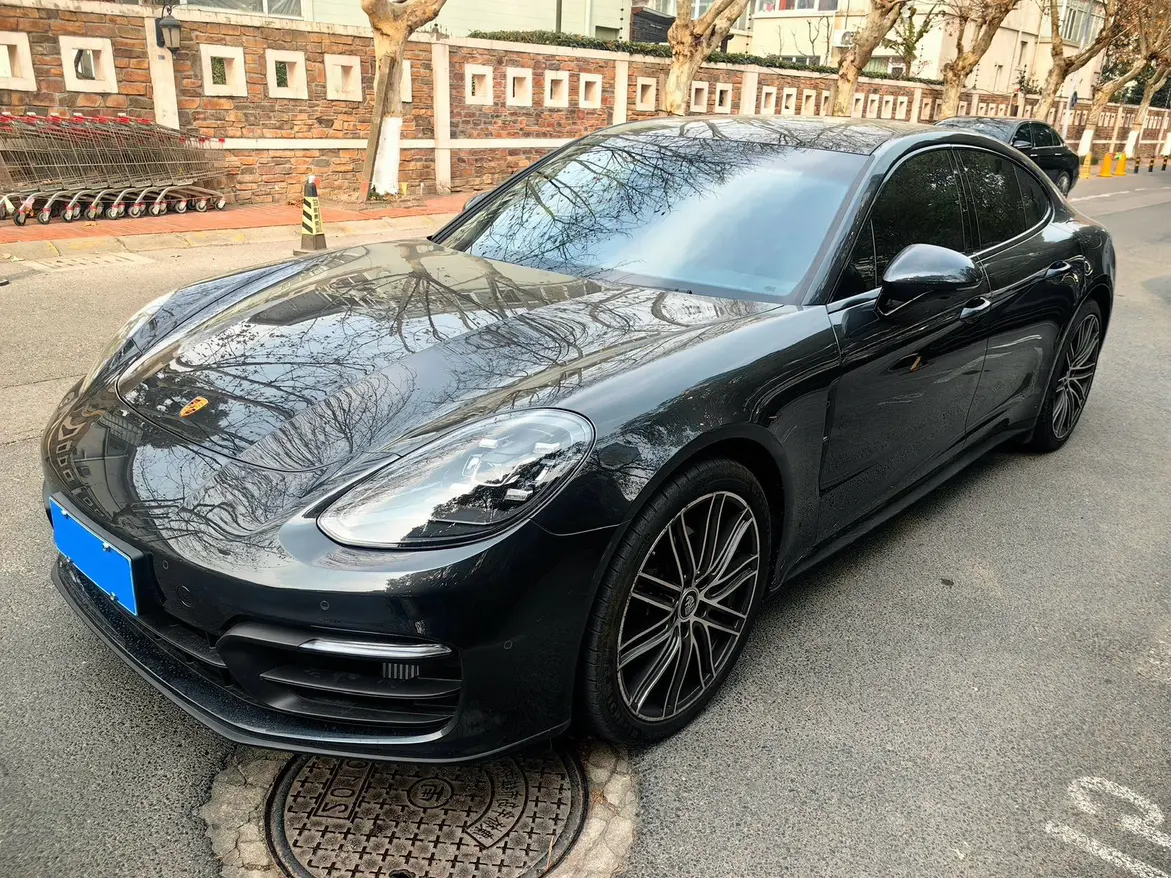 Porsche Panamera II Рестайлинг