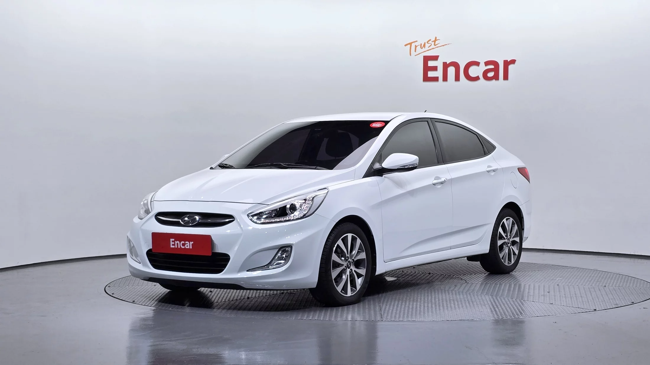 Hyundai Accent 2015