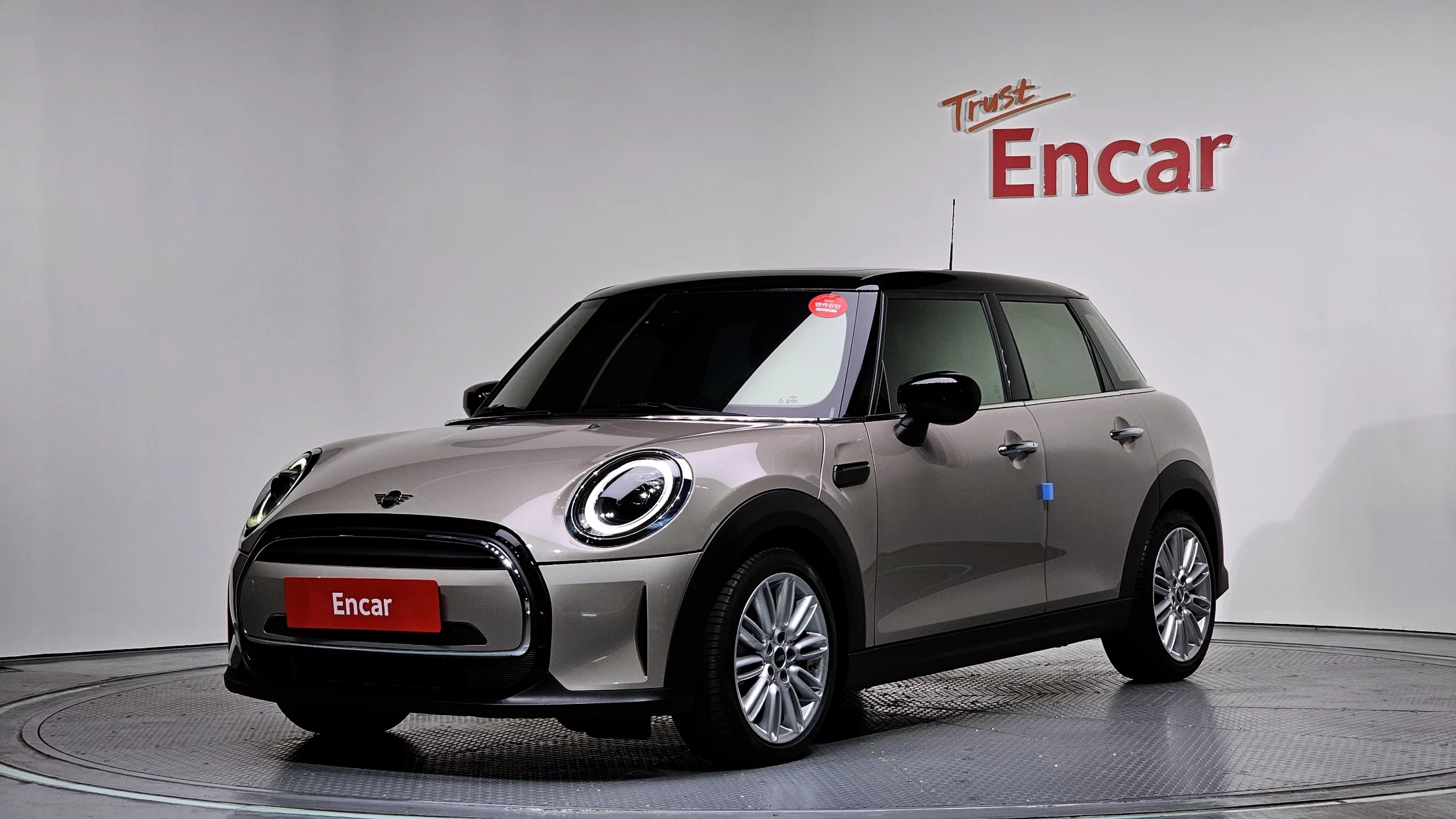 Mini Hatch III (F55/F56) Рестайлинг 2