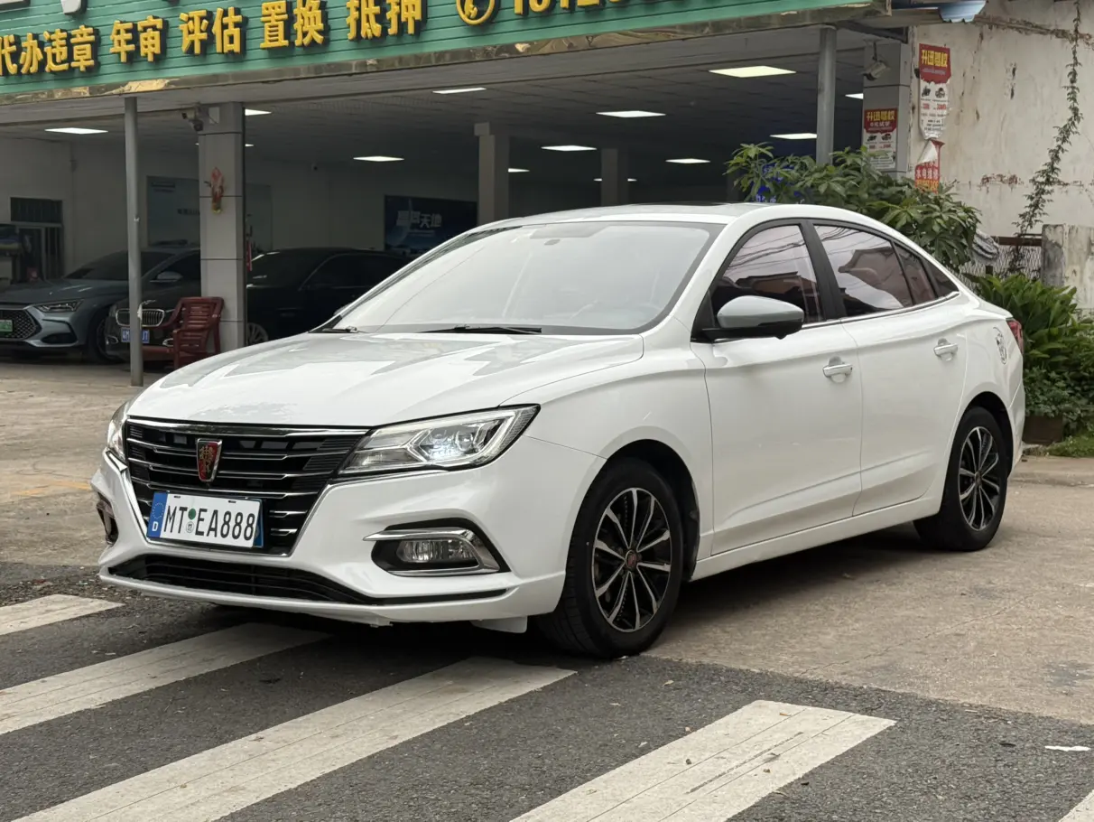 Roewe i5 I