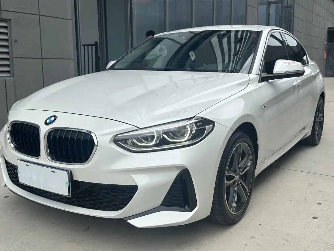 BMW 1 серии III (F40)