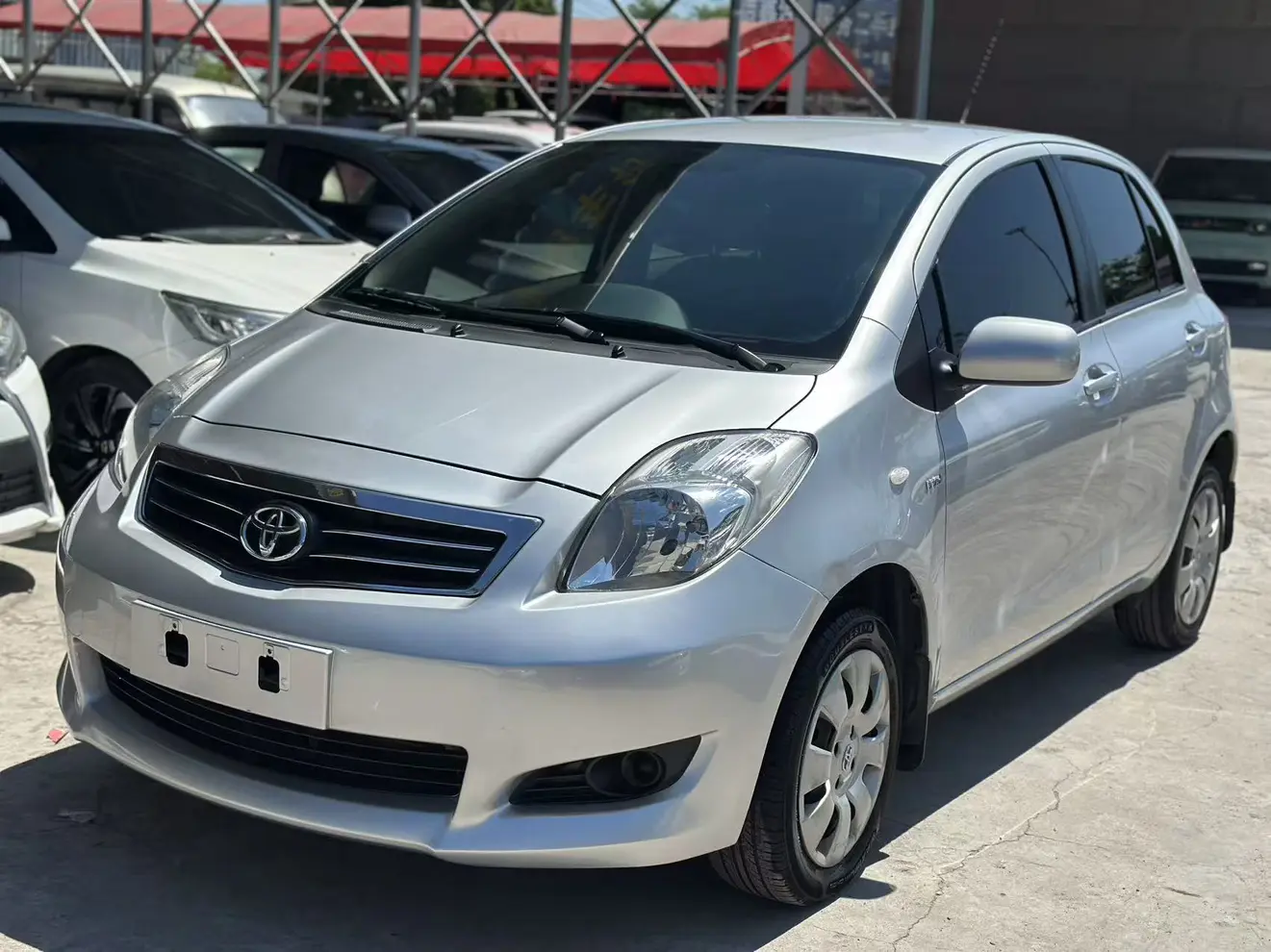 Toyota Yaris II Рестайлинг