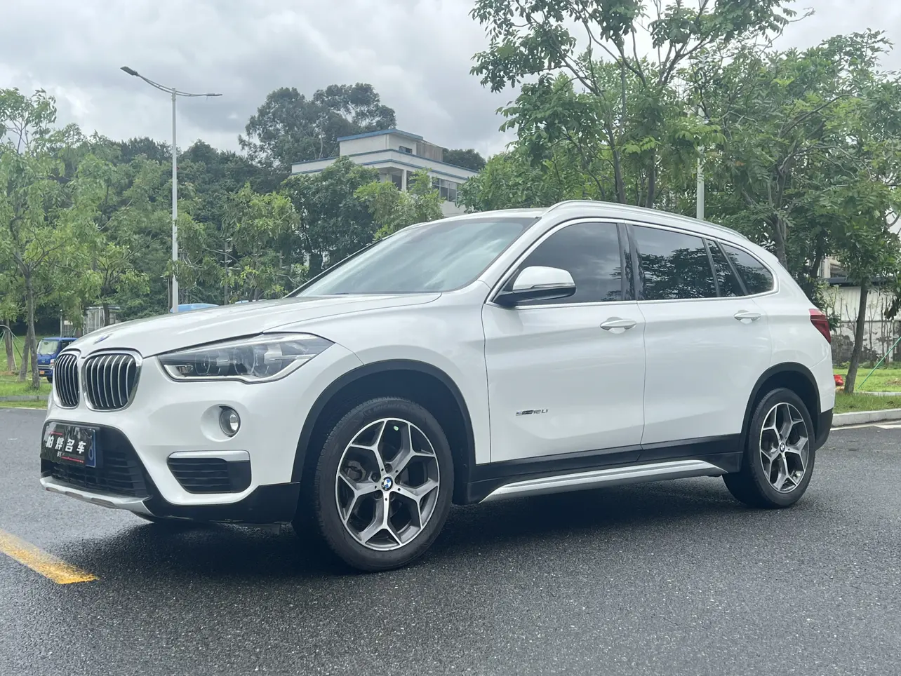 BMW X1 II (F48)