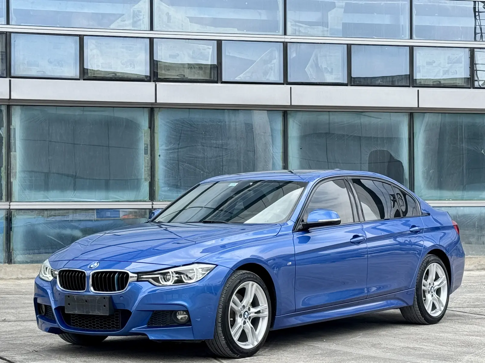 Bmw 3 Series №20561507 2018